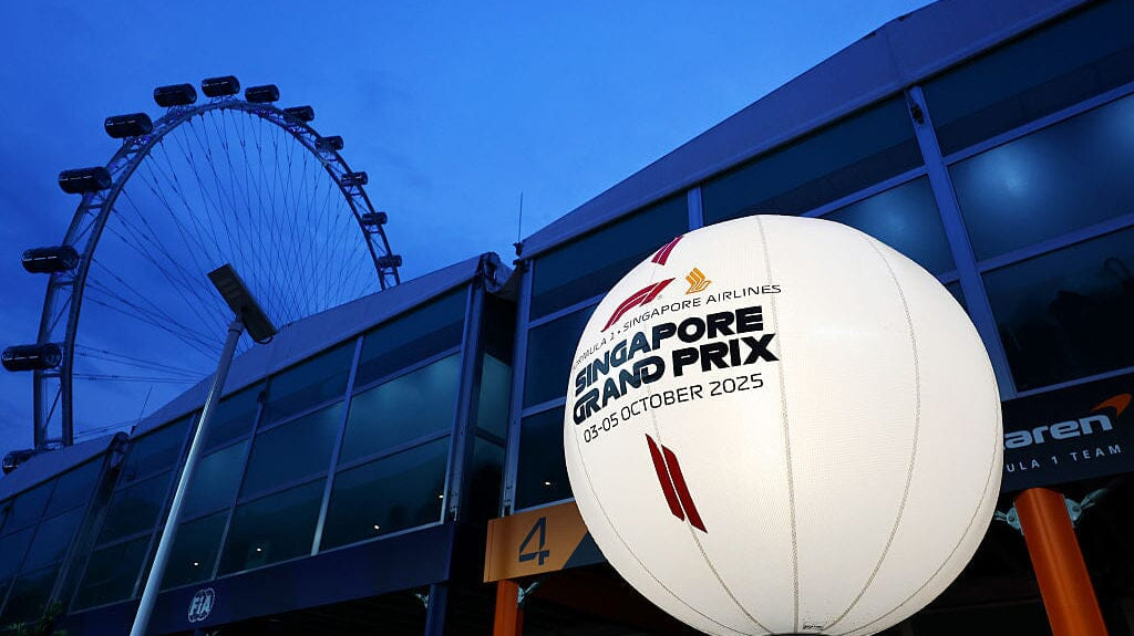 Night Fight in Singapore: McLaren's Coronation on Hold as Verstappen's Revival Faces Its Ultimate Test