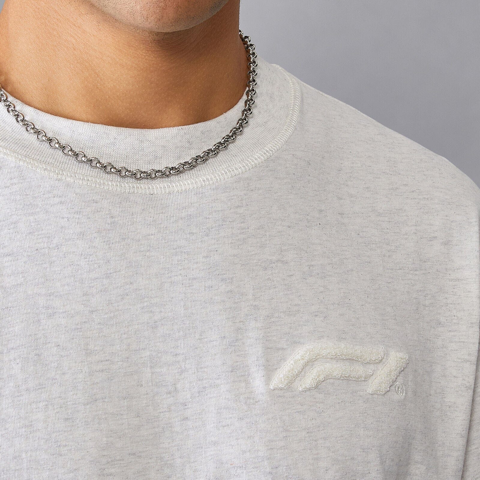 Formula 1 Tech Relaxed Fit Boucle T-Shirt - Grey/White T-shirts Formula 1