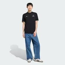 Mercedes - AMG Petronas F1 Men's Team Giro Knitted Merino T-Shirt - Black T-shirts Mercedes AMG Petronas