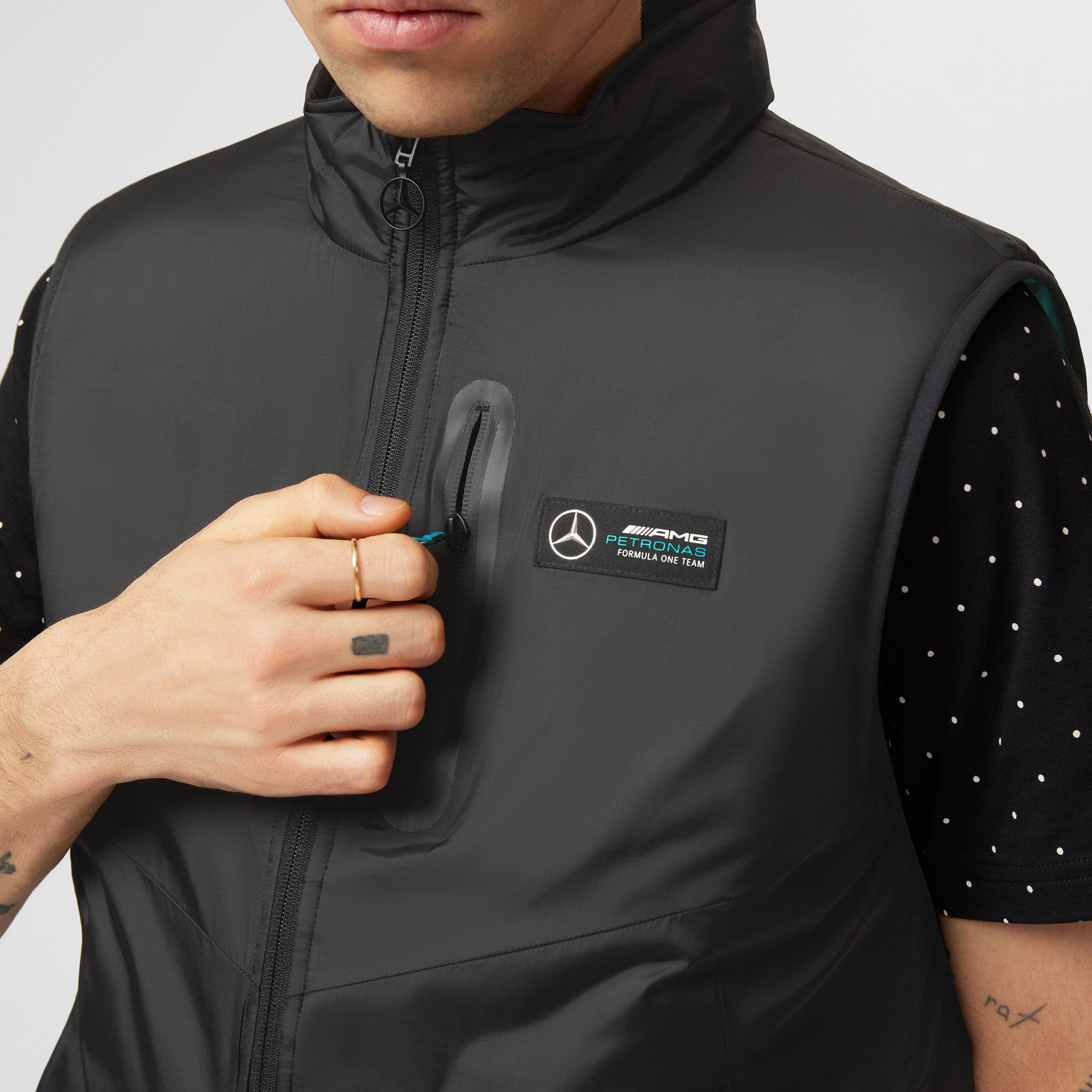 Mercedes AMG Petronas F1 Men's Lightweight Padded Vest Vest Mercedes AMG Petronas