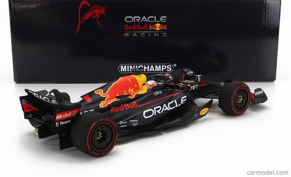 Red Bull Racing F1 Max Verstappen RB18 Hungary GP 1:18 Model Car - Minichamps Model Cars Red Bull Racing 