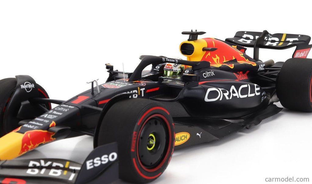 Red Bull Racing F1 Max Verstappen RB18 Hungary GP 1:18 Model Car - Minichamps Model Cars Red Bull Racing 