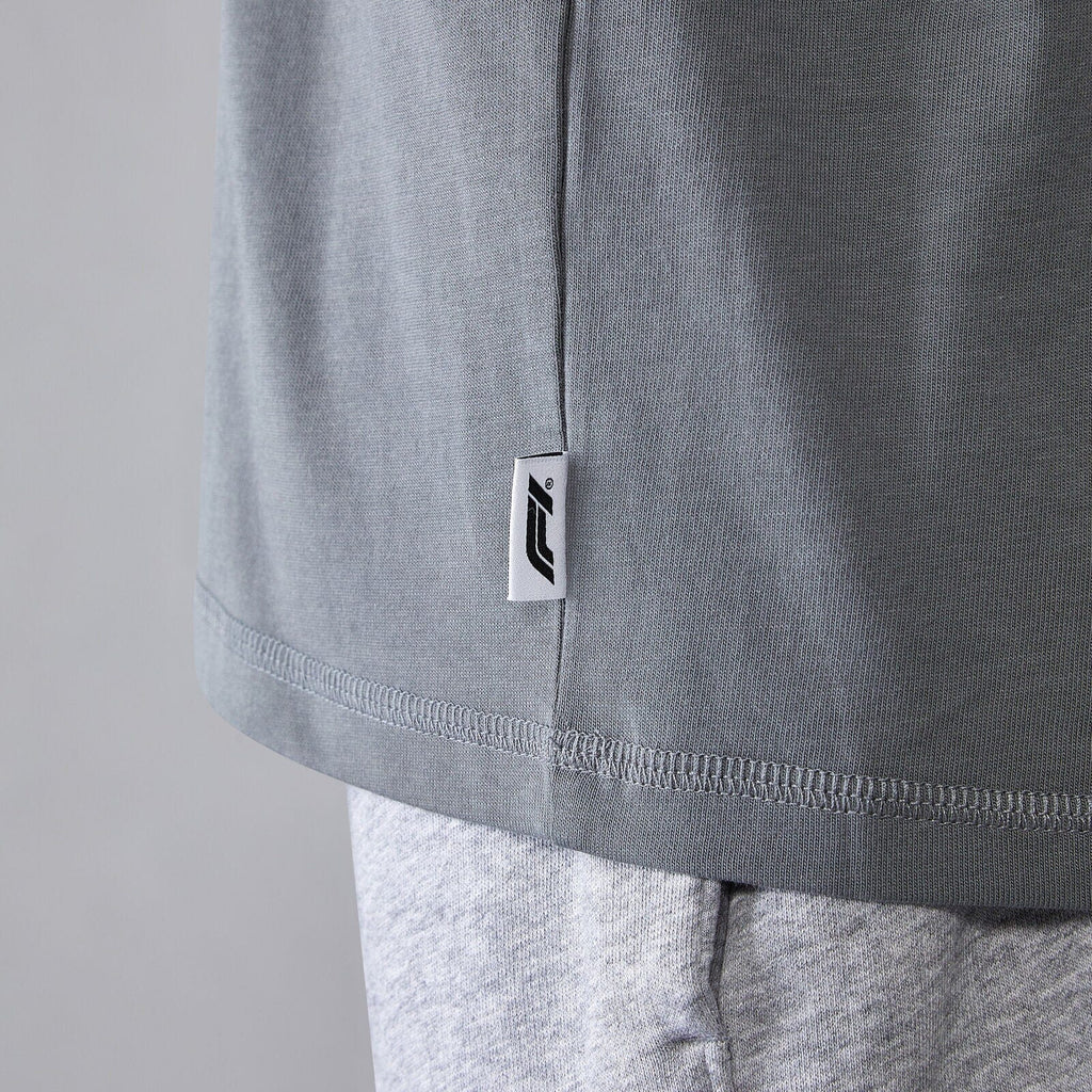 Formula 1 Tech Relaxed Fit Boucle T-Shirt - Grey/White T-shirts Formula 1 