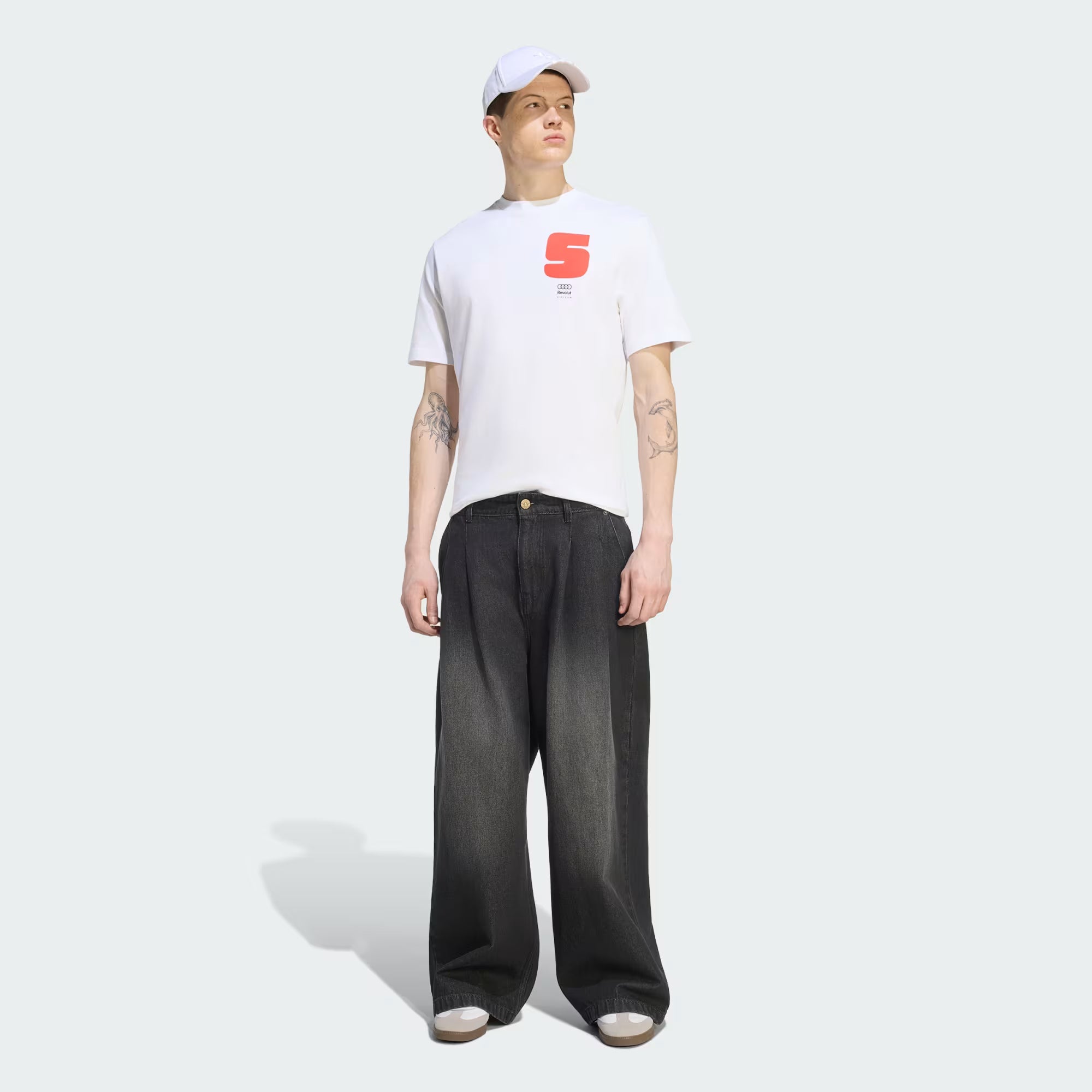 Audi Formula One Men's Team Gabriel Bortoleto T-Shirt - White T-shirts Audi F1 