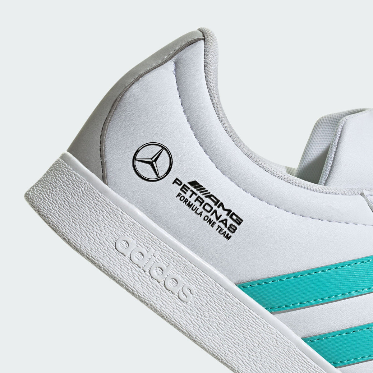 Mercedes - AMG Petronas Formula One Adidas Team Vl Court 