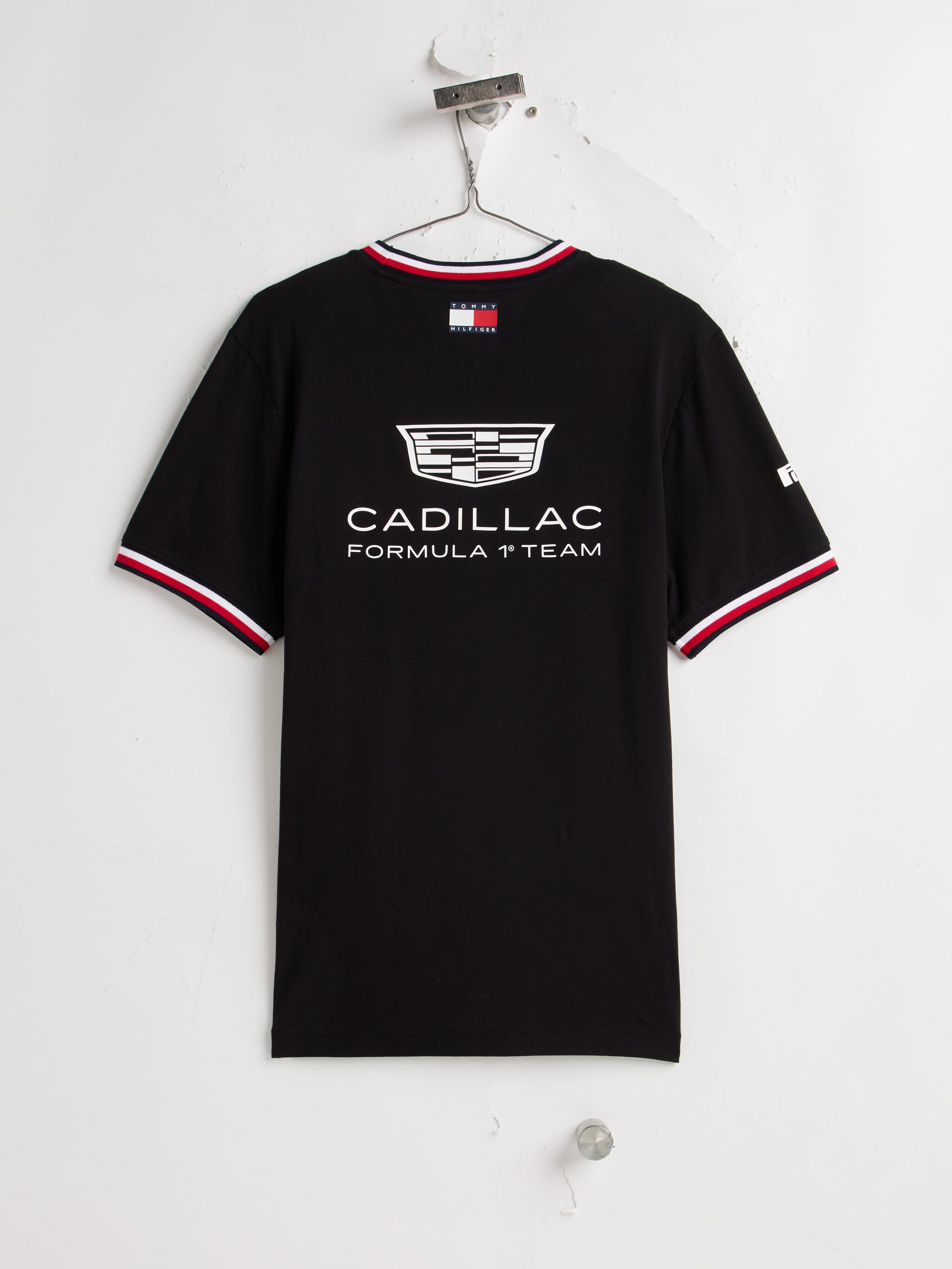 Cadillac F1 2026 Team T-Shirt - Black/White T-shirts Cadillac F1 