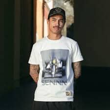 Ayrton Senna F1 X Team Lotus Graphic T-Shirt - Cream T-shirts Ayrton Senna 