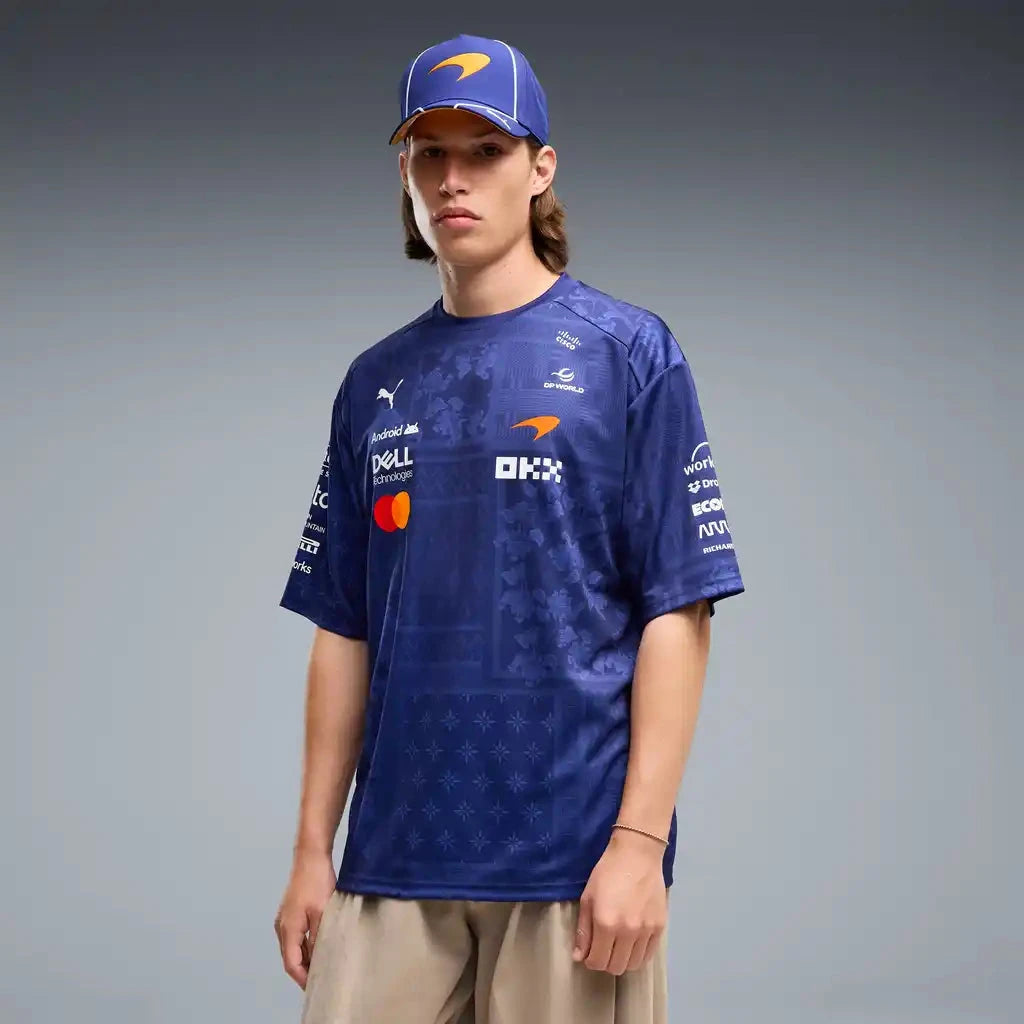 McLaren F1 2026 SE Singapore GP Team T-Shirt - Midnight Indigo T-shirts McLaren 