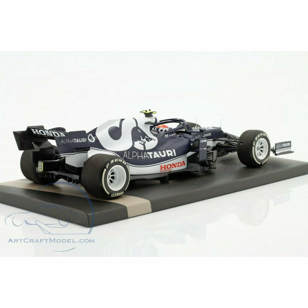 Scuderia Alpha Tauri F1 Pierre Gasly Honda At2 Bahrain GP 1:18 Model Car - Minichamps Model Cars White Smoke