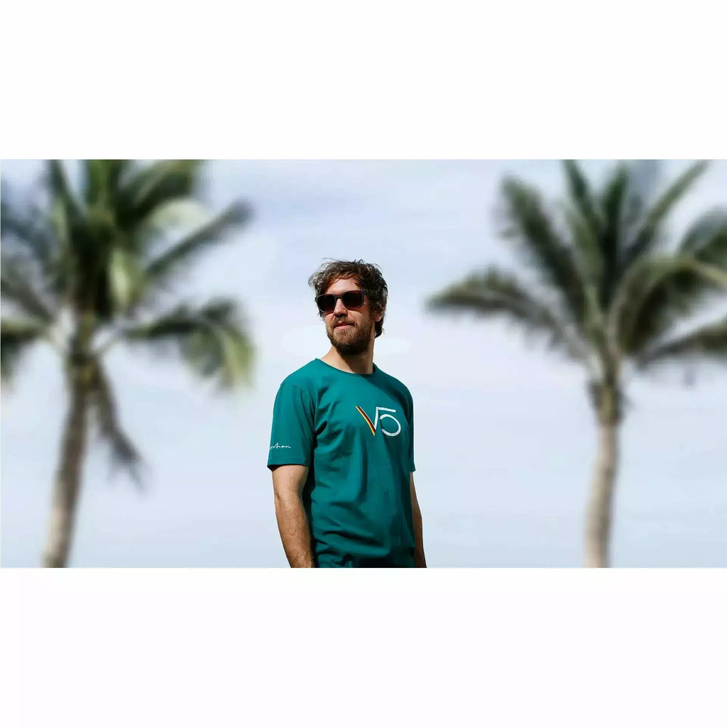 Aston Martin F1 Sebastian Vettel Men's T-Shirt T-shirts Dark Slate Gray
