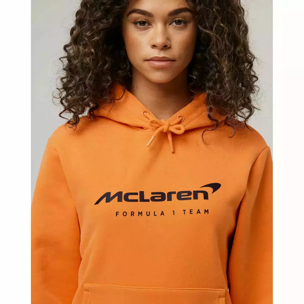 McLaren F1 Women's Core Essentials Logo Hoodie - Papaya/Blue/Black Hoodies Chocolate