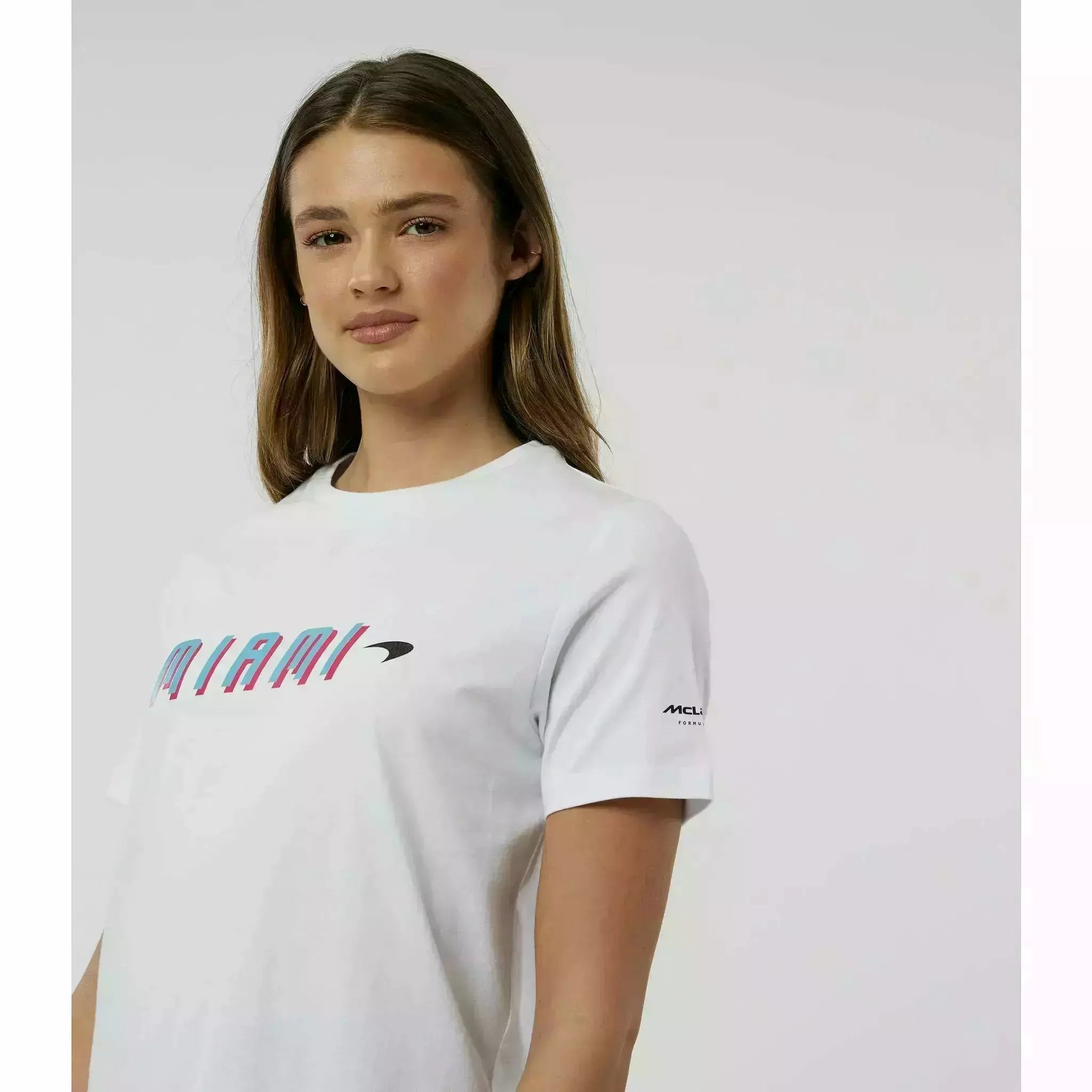 McLaren F1 Women\'s Miami Motorsports® T-Shirt-White/Vice Graphic Blue/Beetroot Neon – CMC